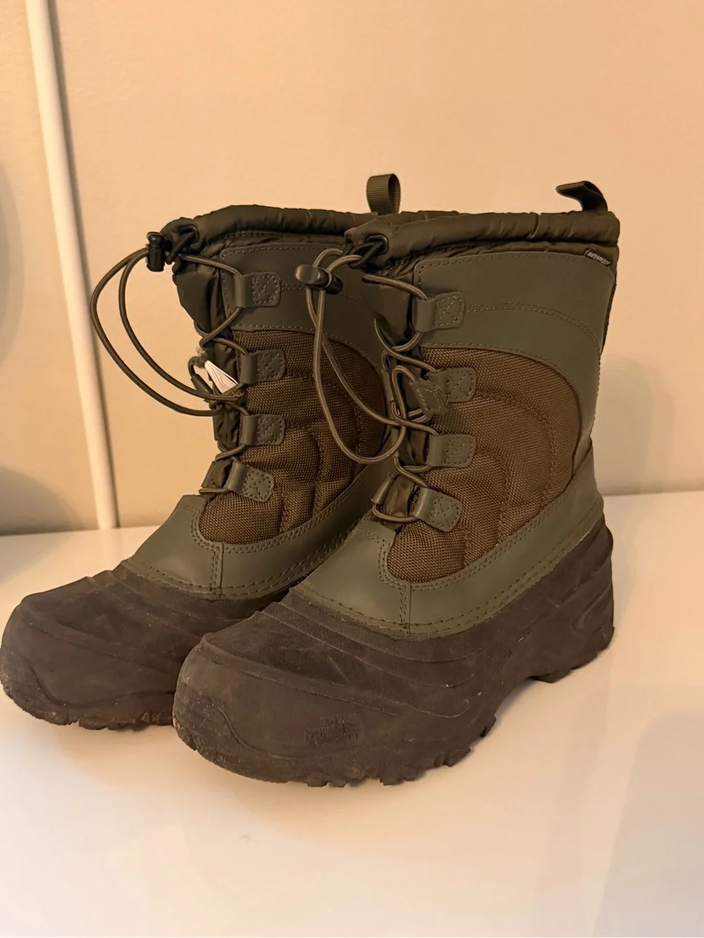 The North Face Kids Olive Green and Brown Snow Boots - size 5